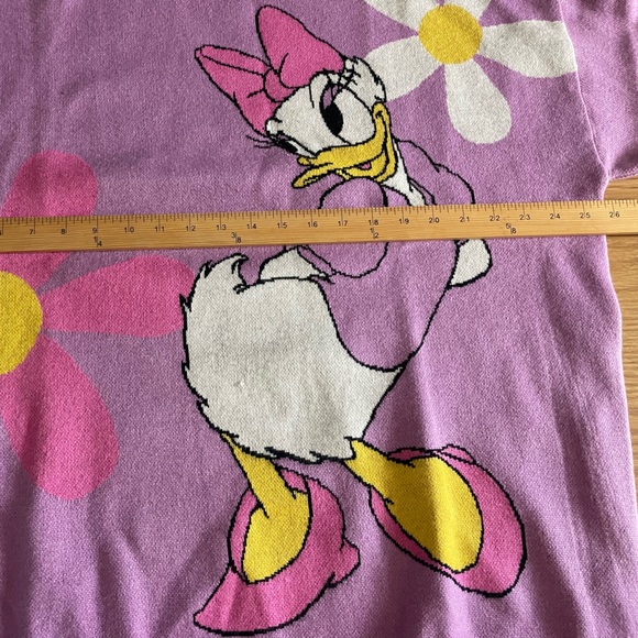 Disney Parks Daisy Duck Purple Sweater Adults Size  3X Flowers Pullover Knit - Picture 7 of 8